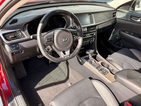 Used 2016 Kia Optima SX w/ Technology Package image 4
