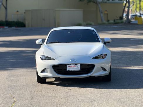 Used 2018 MAZDA MX-5 Miata RF Grand Touring RWD image 10