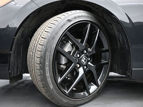 Certified 2025 Honda Civic Sport image 40