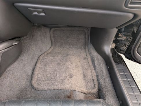 Used 2001 Chevrolet Camaro Z28 w/ SS Performance/Appearance Pkg image 73