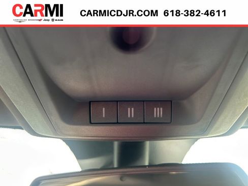 Used 2016 RAM 3500 Laramie Longhorn AWD/4WD image 33