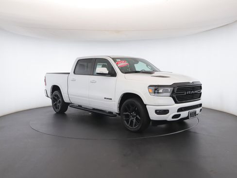 Used 2020 RAM 1500 Laramie image 36