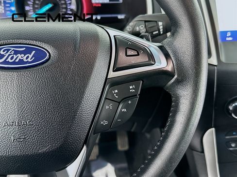 Used 2020 Ford Edge SEL AWD/4WD image 15