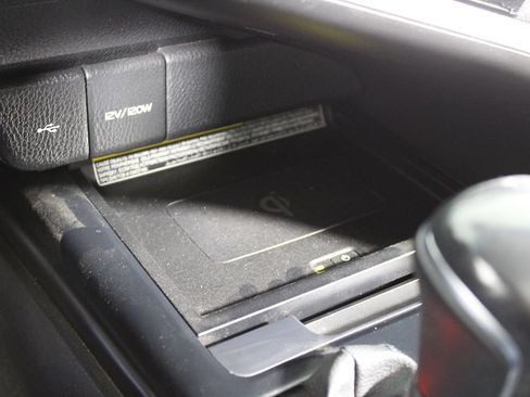 Used 2020 Toyota Camry XSE w/ Carpet Mat Package FWD image 17