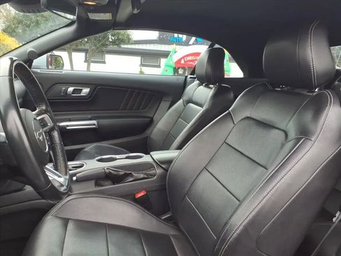 Used 2023 Ford Mustang Premium image 18