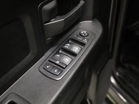 Used 2019 RAM 1500 Tradesman image 17