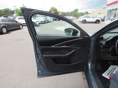 Used 2025 MAZDA CX-30 AWD 2.5 S w/ Preferred Package image 10