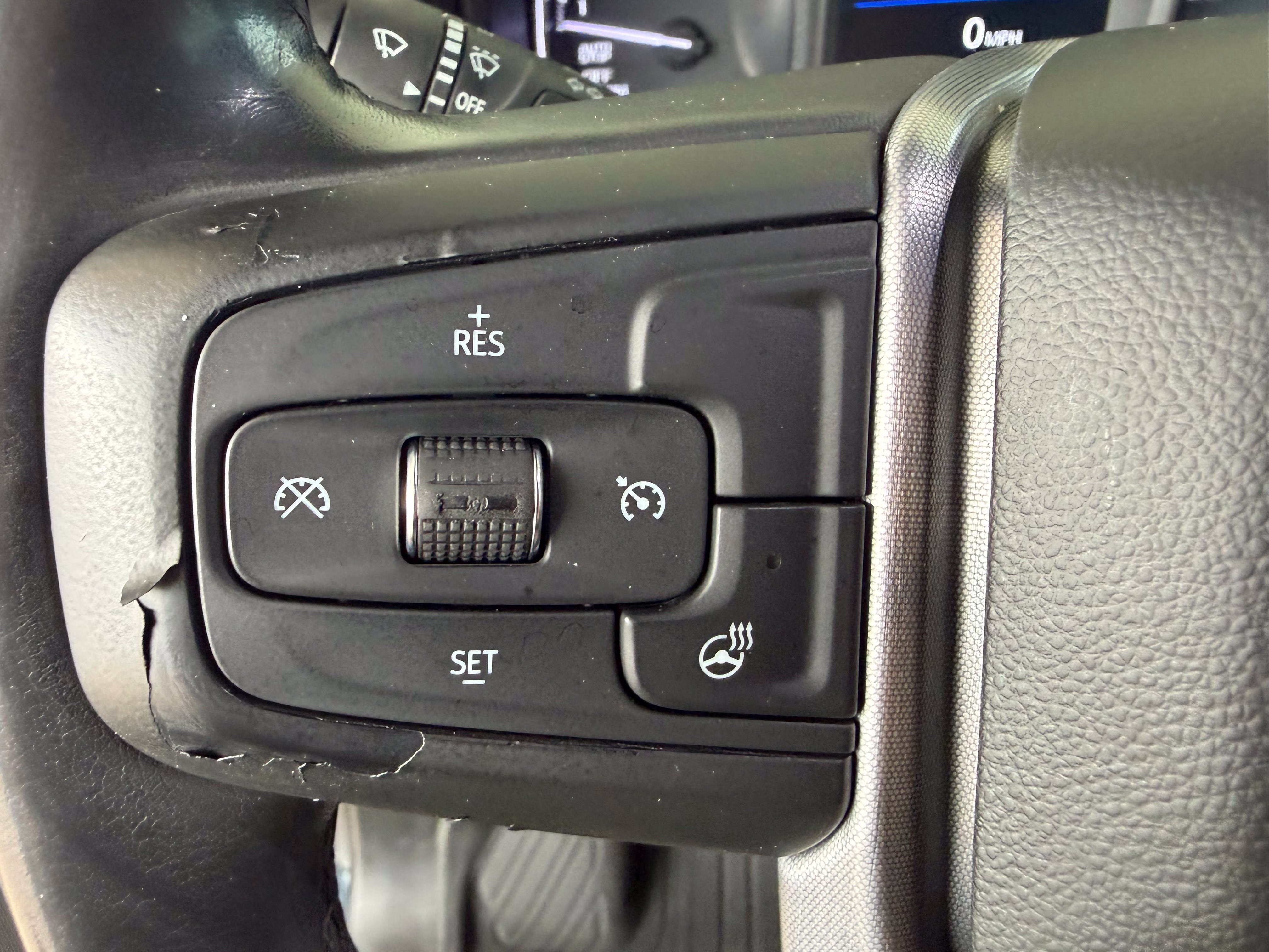 Used 2021 GMC Sierra 1500 SLT AWD/4WD image 38