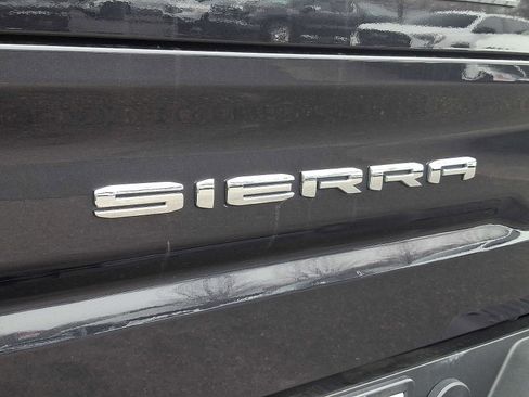 Certified 2023 GMC Sierra 1500 Elevation image 32