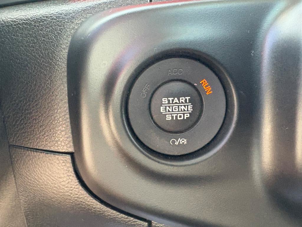 Used 2020 Jeep Gladiator Rubicon AWD/4WD image 12
