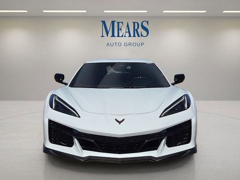 Used 2024 Chevrolet Corvette Z06 w/ Battery Protection Package image 8