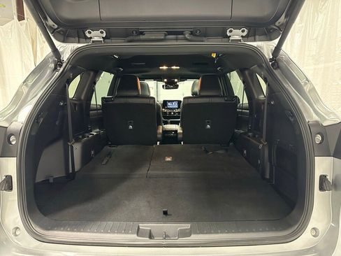 Used 2025 Toyota Highlander XSE image 52