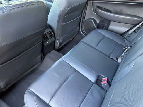 Used 2015 Subaru Outback 3.6R Limited AWD/4WD image 15