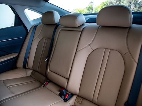 Used 2022 Hyundai Sonata Limited FWD image 24