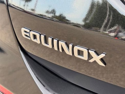Used 2024 Chevrolet Equinox LT FWD image 13