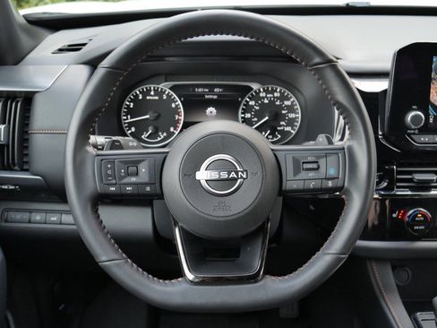 Certified 2025 Nissan Pathfinder Rock Creek image 6