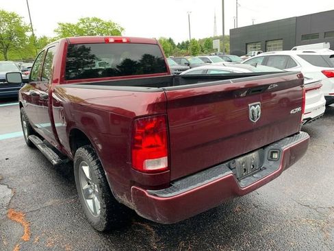 Used 2019 RAM 1500 Express w/ Express Value Package AWD/4WD image 3