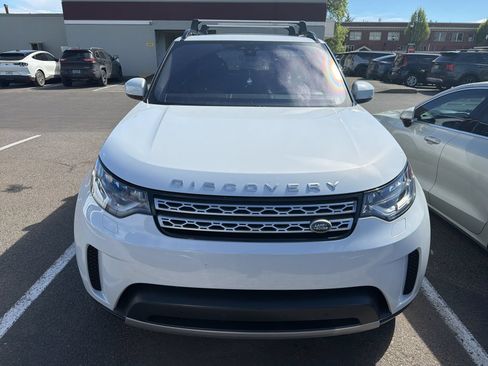 Used 2019 Land Rover Discovery HSE Luxury AWD/4WD image 2