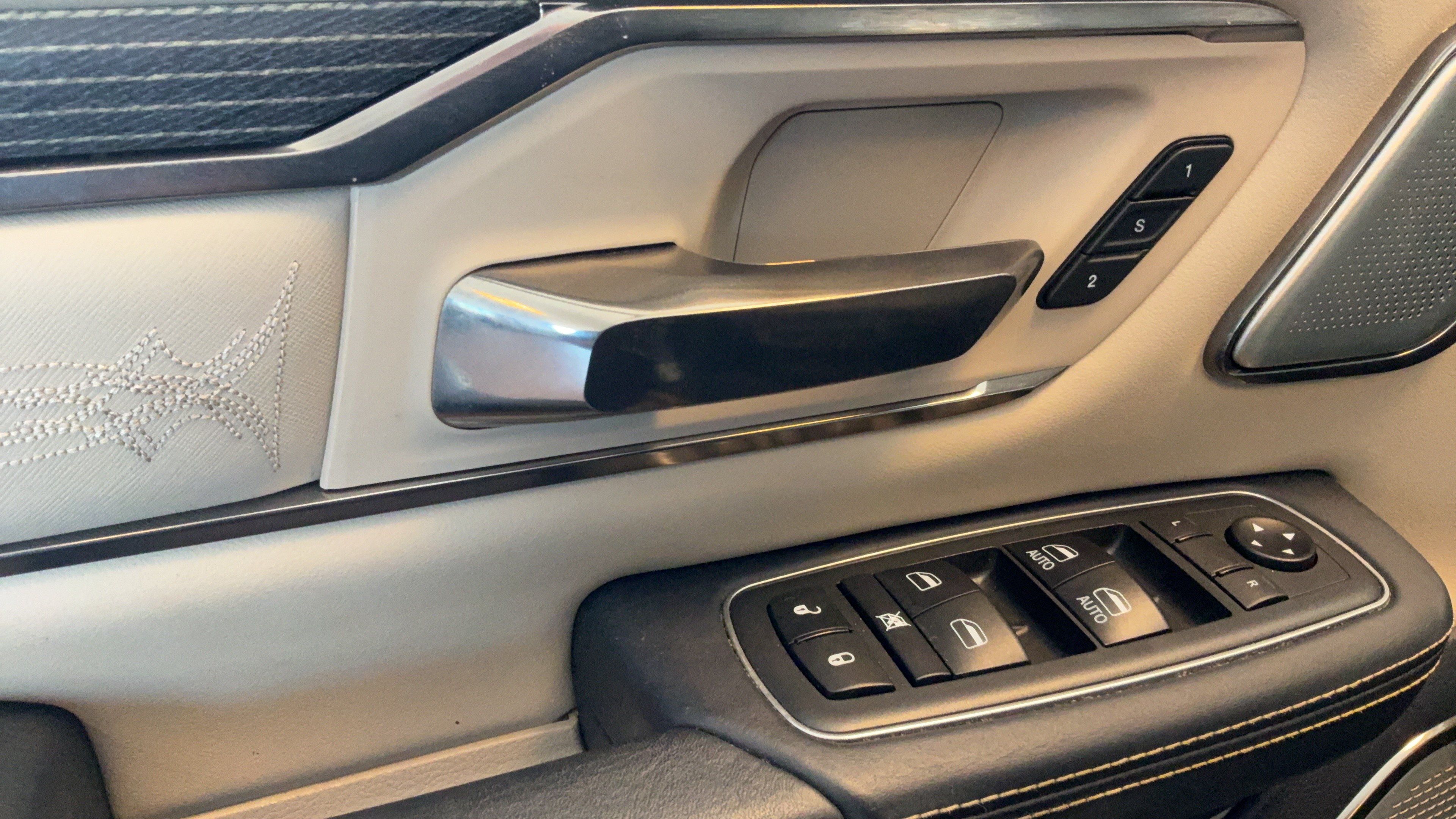 Used 2019 RAM 1500 Limited AWD/4WD image 27