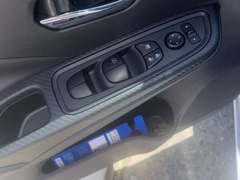 Used 2025 Nissan Versa SV w/ Trunk Package image 20