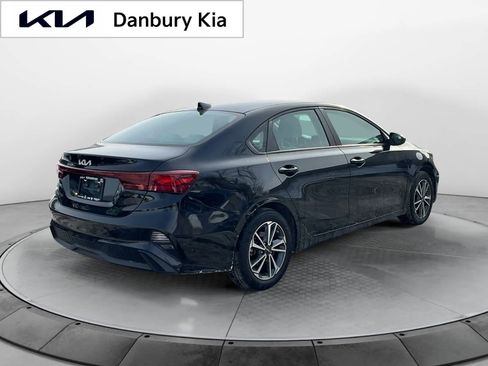 Used 2023 Kia Forte LXS image 6