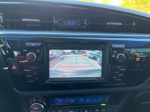 Used 2014 Toyota Corolla S image 8