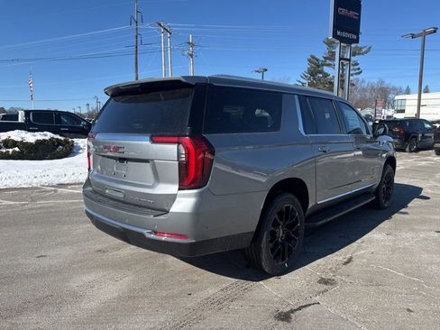 New 2026 GMC Yukon XL Elevation w/ Elevation Premium Package image 7
