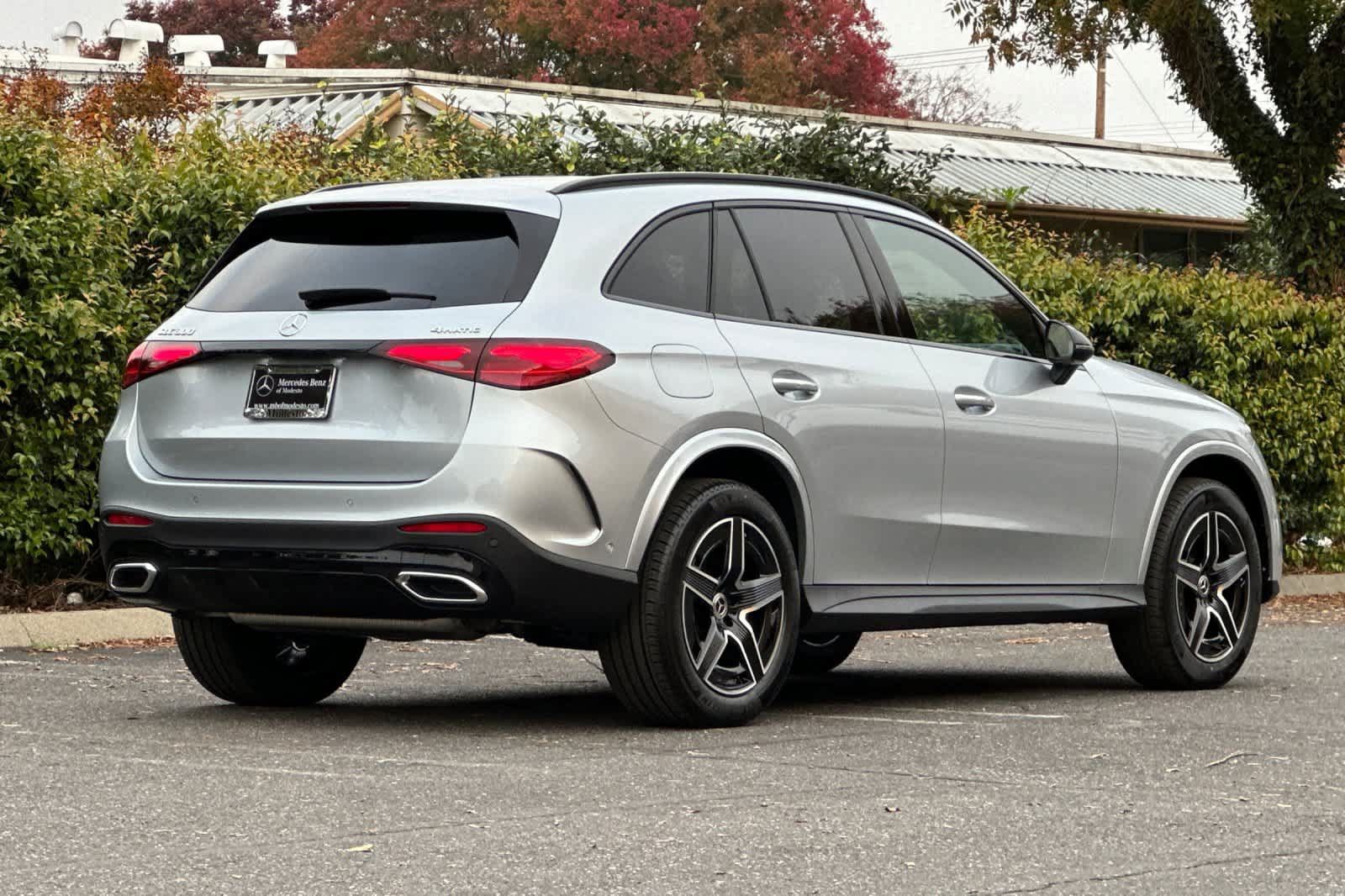 Certified 2026 Mercedes-Benz GLC 300 4MATIC image 3