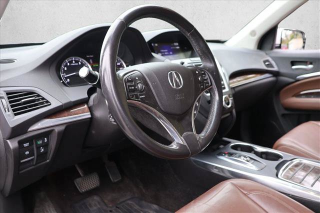 Used 2017 Acura MDX w/ Technology Package AWD/4WD image 12
