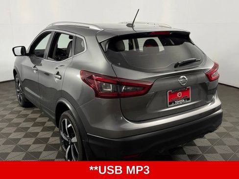 Used 2022 Nissan Rogue Sport SL w/ Premium Package FWD image 6