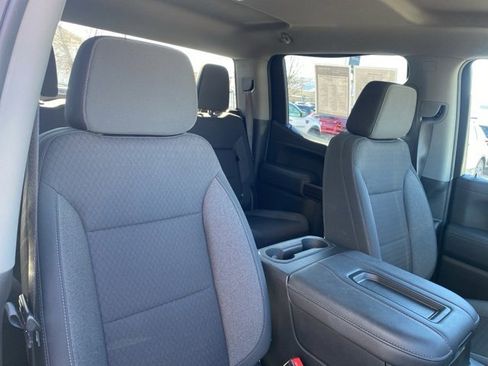 Used 2021 Chevrolet Silverado 1500 LT Trail Boss image 15