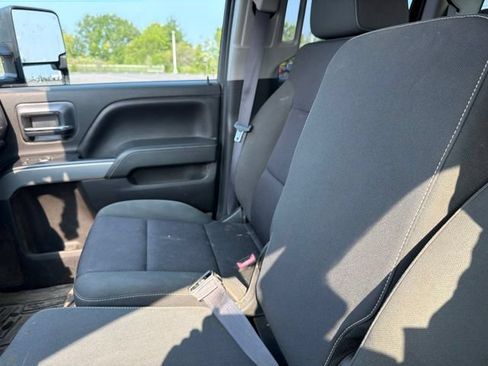 Used 2015 Chevrolet Silverado 2500 LT w/ LT Convenience Package AWD/4WD image 29
