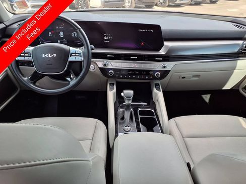 Used 2025 Kia Telluride S AWD/4WD image 17