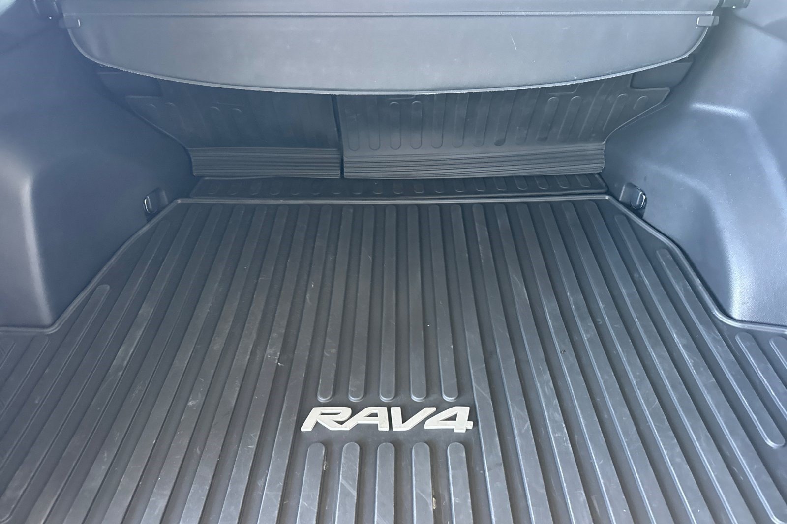 Certified 2025 Toyota RAV4 XLE Premium AWD/4WD image 26