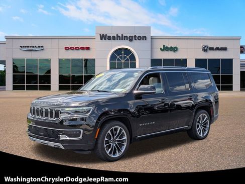 Used 2025 Jeep Wagoneer Series III w/ Premium Group I AWD/4WD image 1