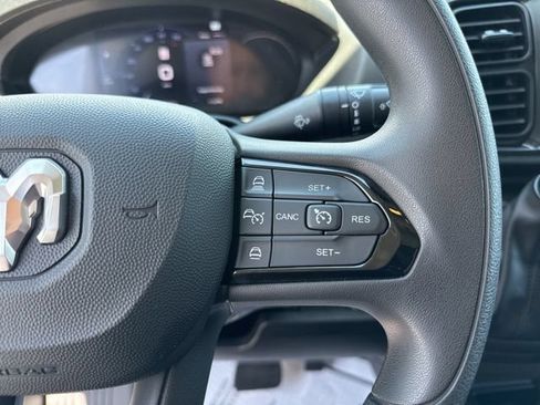 Used 2025 RAM ProMaster 2500 w/ U-Haul Equipment Group FWD image 16