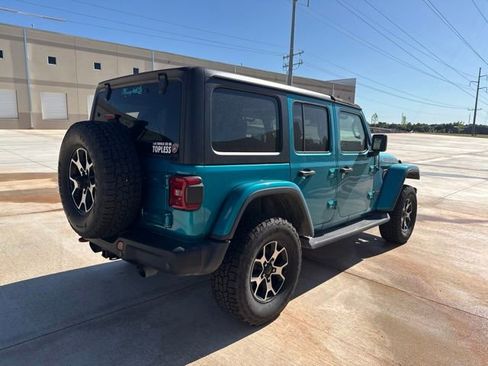 Used 2020 Jeep Wrangler Unlimited Rubicon w/ Dual Top Group AWD/4WD image 3