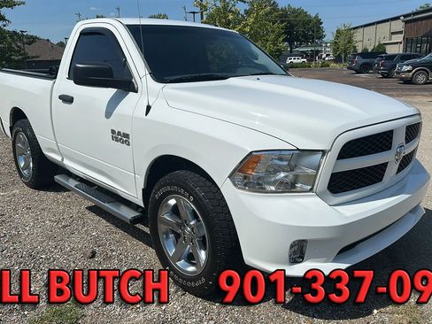 Used 2017 RAM 1500 Express RWD image 4