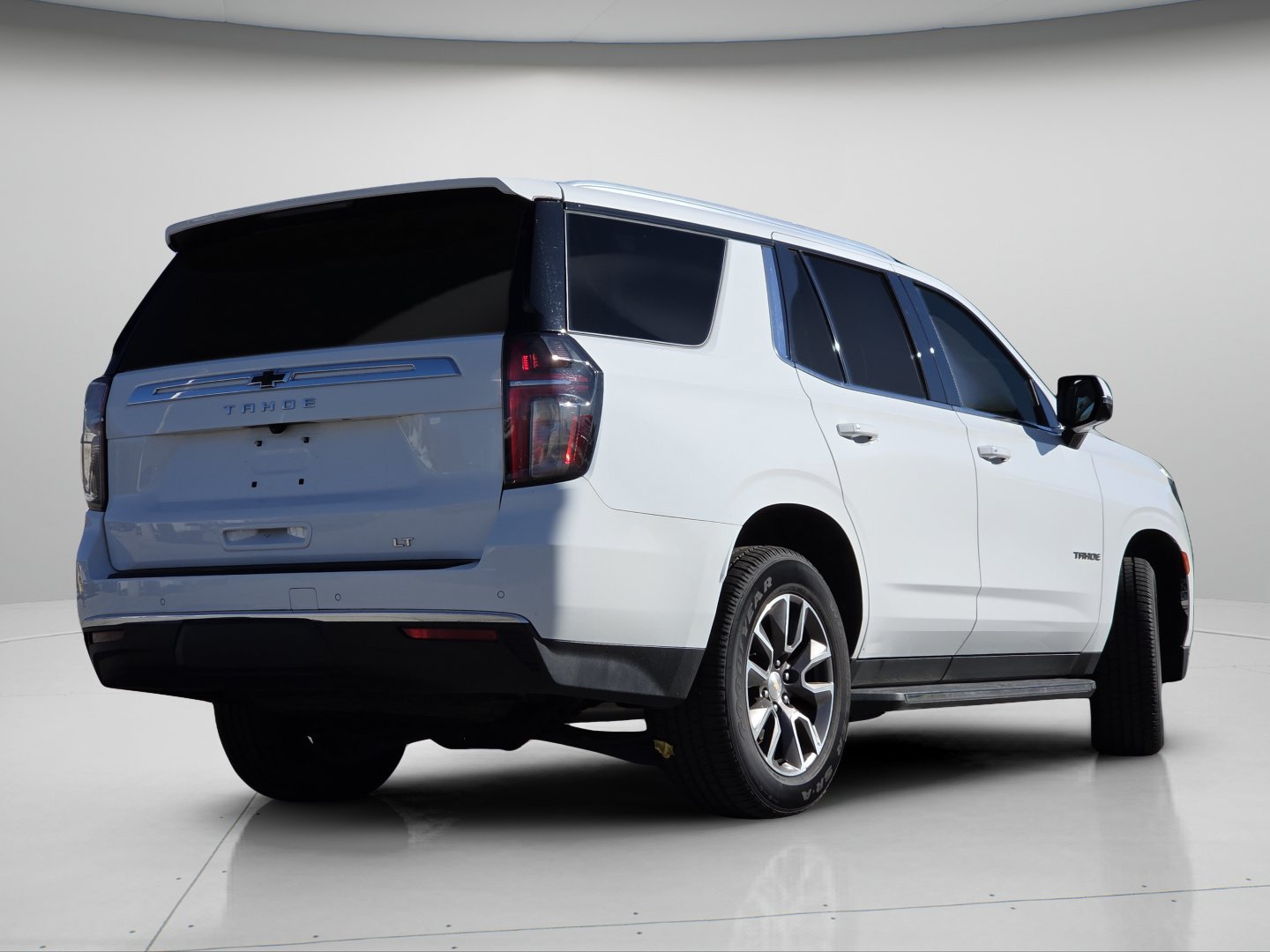 Used 2022 Chevrolet Tahoe LT w/ LT Signature Package AWD/4WD image 25