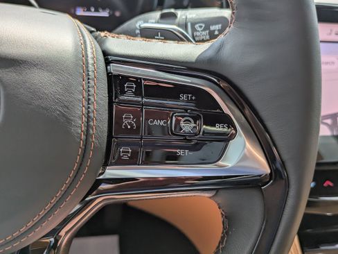 New 2026 Jeep Grand Cherokee L Summit AWD/4WD image 23