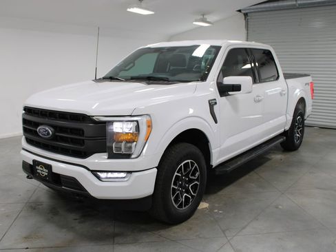 Used 2023 Ford F150 Lariat image 4