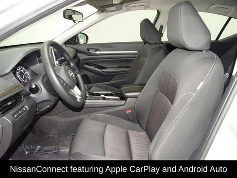 Used 2023 Nissan Altima 2.5 SV image 10