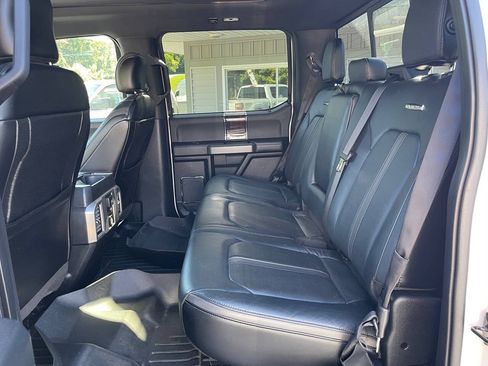 Used 2016 Ford F150 Platinum w/ Equipment Group 701A Luxury AWD/4WD image 29