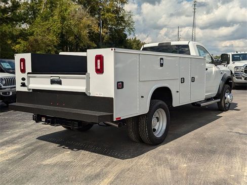 New 2024 RAM 5500 Tradesman image 7