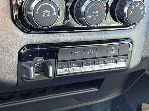 New 2026 RAM 4500 Tradesman w/ Chrome Appearance Group AWD/4WD image 35