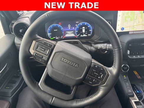 Certified 2025 Toyota Land Cruiser image 5