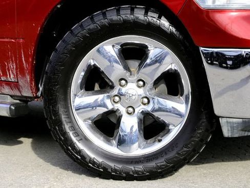 Used 2015 RAM 1500 Lone Star RWD image 2