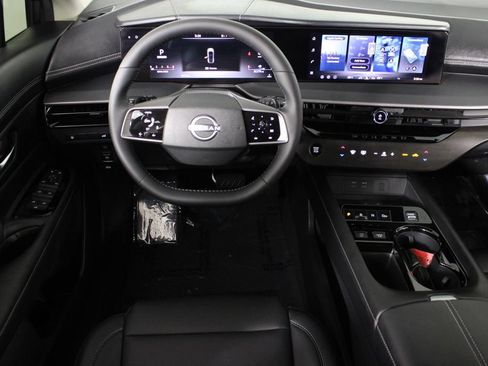 Certified 2026 Nissan Murano SV w/ Cargo Package AWD/4WD image 7