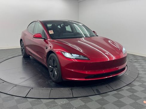 Used 2024 Tesla Model 3 Standard Range RWD image 4