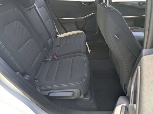 Used 2025 Ford Escape Active AWD/4WD image 28